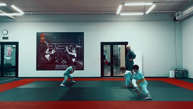 3. ТРЕНИРОВКА ПО УДАРКЕ. смотреть онлайн