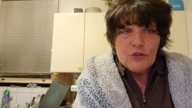 Только через три дня я узнала новость.И ... обалдела.Последние новости из Австралии.Элла Австралия смотреть онлайн