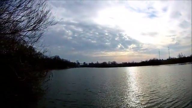 4 окуня, на канале реки Воронеж, 28.03.2020 смотреть онлайн