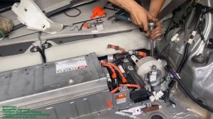 Toyota Prius 30 ошибка P3190 автомобиль попал в яму и заглох! Двигатель не запускается! Причина?