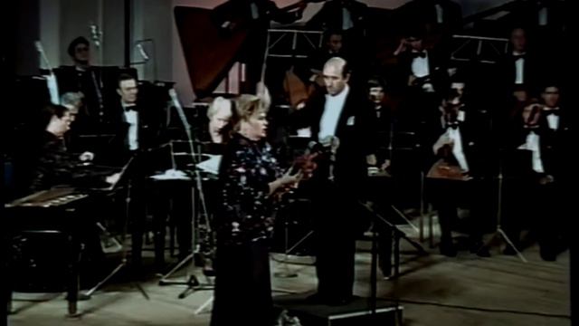 Ninel Tkachenko. Noch svetla. смотреть онлайн