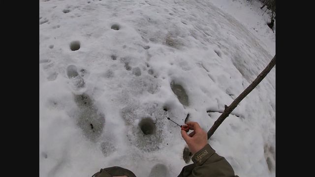 Ловля окуня на мормышку. река Быстрица. смотреть онлайн