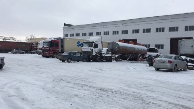 Тест драйв. Обзор легкового прицепа МЗСА 817733.012 смотреть онлайн