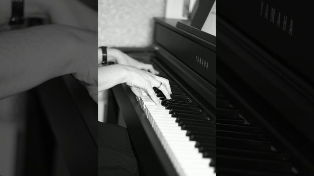 Он вернётся к нам на Землю! - Проходят века и бегут столетья МИНУС смотреть онлайн