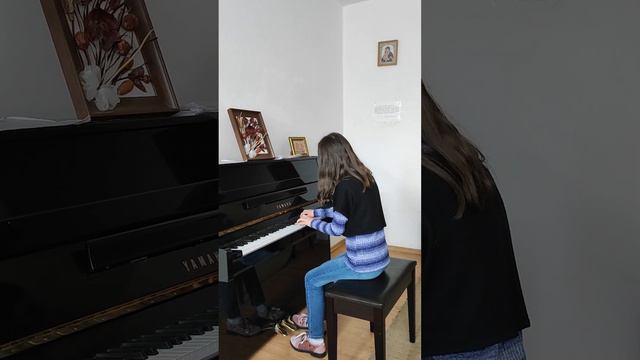 Alexandru Estera cls aIVa pian. Heller Studii melodice op 45 Nr 9 смотреть онлайн
