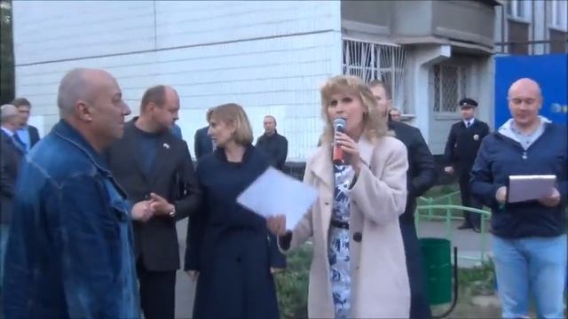 Праздник двора по адресу: Луговой пр-д, д.12 к.2 смотреть онлайн