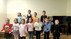 Муз. Т. Попатенко, сл. М. Ивенсен «Каждый по-своему маму поздравит»