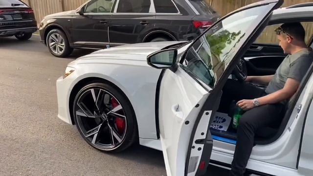 2021 Audi RS6 delivery day смотреть онлайн