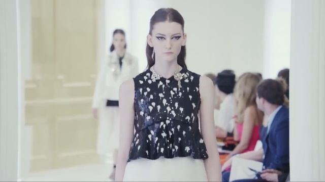 Christian Dior Haute Couture Fall/Winter 2016-2017 смотреть онлайн
