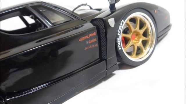 Custom Ferrari Enzo 1:18 Hotwheels diecast model смотреть онлайн