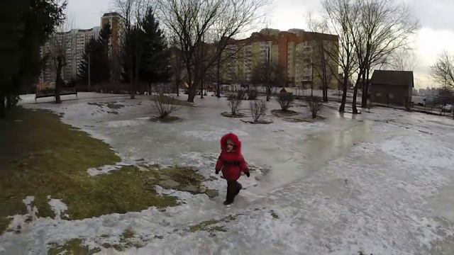 а тем временем на детской площадке смотреть онлайн