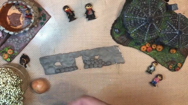 Лепим каменную хижину с соломенной крышей: мастер-класс по лепке из пластилина для детей и взрослых смотреть онлайн