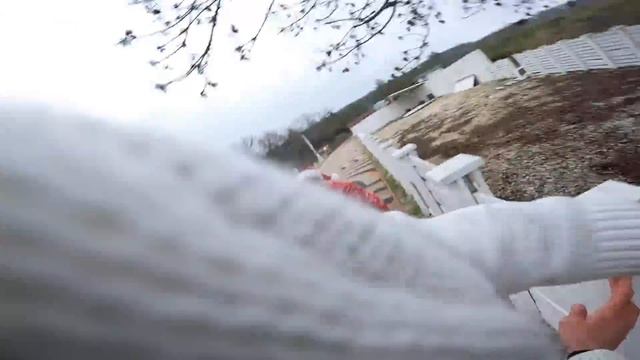 ESCAPING ANGRY MOM @upgirl  (Parkour Pov Chase For Christmas)