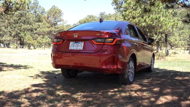 Honda CITY 2022 | ¿Es mejor que un Versa u Onix? | Rodrigo de Motoren смотреть онлайн