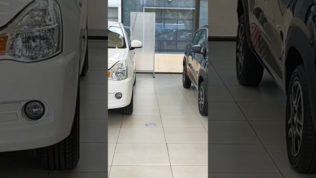 Электромобили по цене Renault Logan 100 км пробега стоит 26 грн Запас хода до 400 км смотреть онлайн