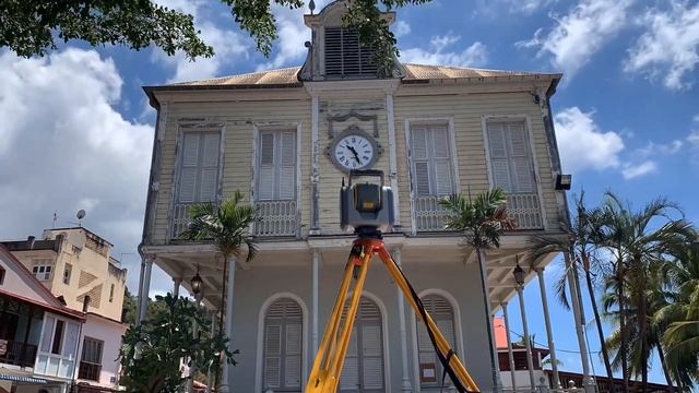 Acquisition de points par scanning au Scanner laser Trimble SX10 смотреть онлайн