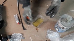 Склейка мото пластика