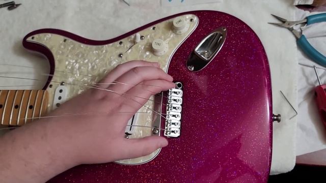 Installing the amazing Vega-Trem, into my Custom Shop Fender! смотреть онлайн
