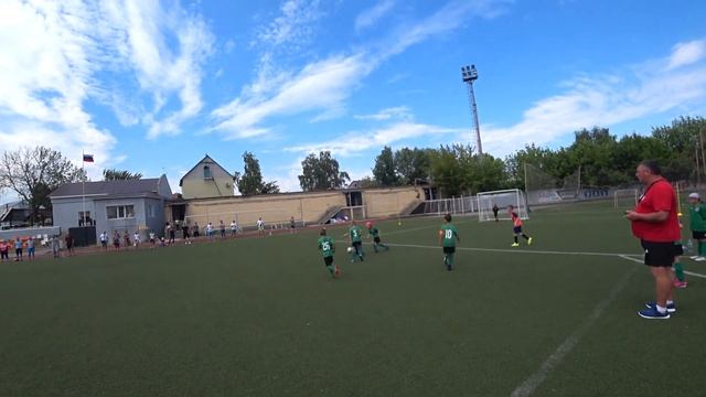 ФК ЕЛЕЦ (Елец) - СШ-12 (Липецк) БОЛЬШИЕ ЗВЕЗДЫ- СВЕТЯТ МАЛЫМ! смотреть онлайн