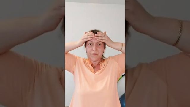 Фейсйога тренировка. #глаза #лоб #самомассаж #самомассажлица #тренировка #шея смотреть онлайн