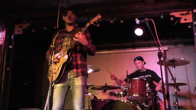 Thunderwheels - Pretend @ Китайский лётчик Джао Да 01.02.2015 смотреть онлайн