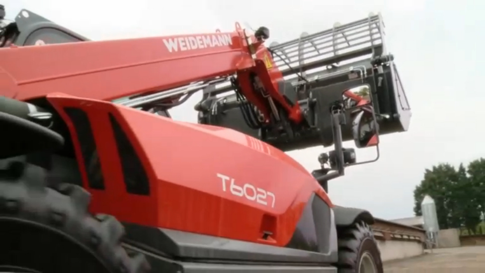 Телескопический погрузчик Weidemann T6027 смотреть онлайн