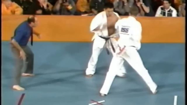 Kyokushin Karate 4th World Tournament : The Greatest World Tournament смотреть онлайн