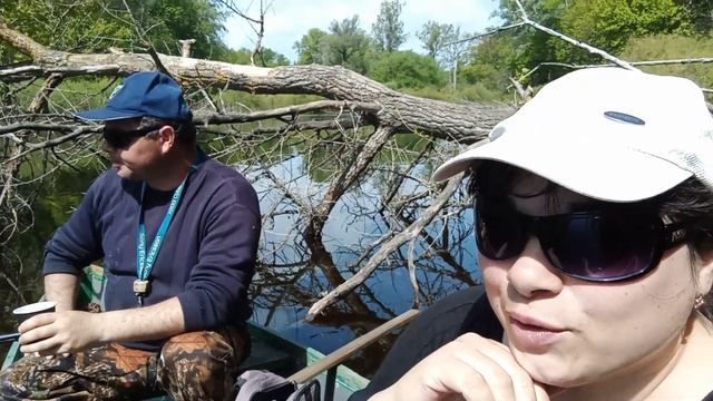 Двое в лодке, не считая собаки / Хуторок у Реки/Life in the village смотреть онлайн