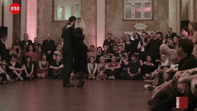 Noelia Hurtado And Facundo De La Cruz – Gallo Ciego