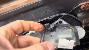 Rear Wiper Motor Replacement 2008 Nissan Pathfinder