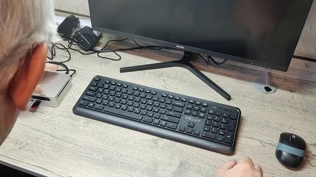 Распаковка и первый запуск миникомпьютера GenMaсhine R5000 на Ryzen 5800u (до настройки Windows 11)