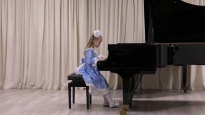 Богданова Мария, фортепиано, комп. Н.Торопова «Цветок и бабочки» ТриУмф.mp4