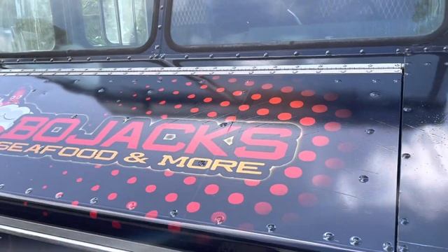 Food truck wrap смотреть онлайн