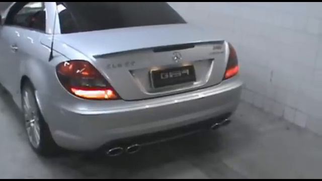 Mercedes SLK 55 com escape Esportivo смотреть онлайн