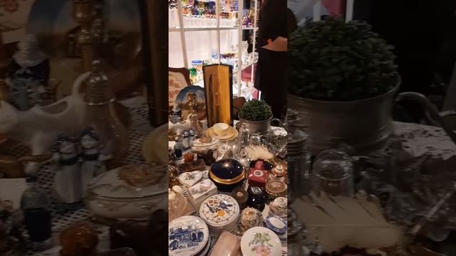 БЛОШИНКА НА НОВОКУЗНЕЦКОЙ В МОСКВЕ В КОРОТКИХ ВИДЕО НОМЕР 5 смотреть онлайн