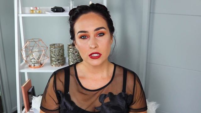 February Favourites | Monique Emmens смотреть онлайн