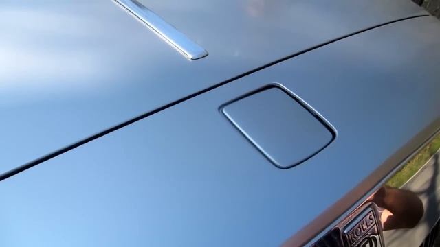 Rolls Royce logo retracting смотреть онлайн