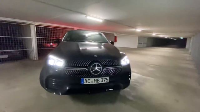 Gle Coupe 2021 Garagentest geht schief ??? смотреть онлайн