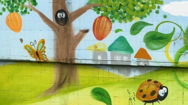 ТОП невероятных мест Киева, о которых вы не знали/Уличное искусство, граффити, муралы смотреть онлайн