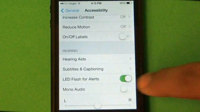 How to turn on Flash Alerts for iPhone iOS7 смотреть онлайн
