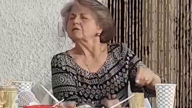 El Vito con castañuelas смотреть онлайн