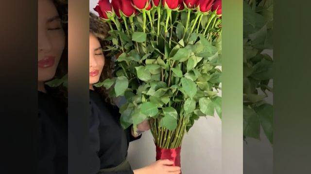 букет 101 роза 110 см.mov