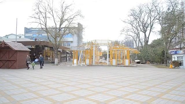 В Анапе снесли торговый павильон Казачьего рынка смотреть онлайн