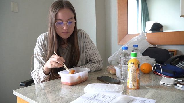 A Day In My Life During 14-day Hotel Quarantine In Seoul, South Korea 🇰🇷