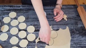 Чебупели с мясом. Сочные и вкусные.  Семья в восторге.