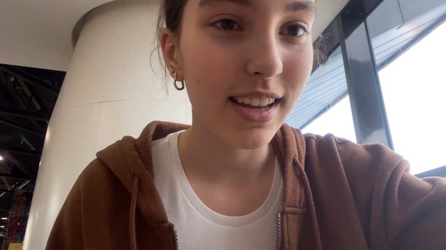 ВЛОГ: В САМОЛЕТЕ/ЛЕЧУ ВО ВЛАДИВОСТОК 8 ЧАСОВ смотреть онлайн