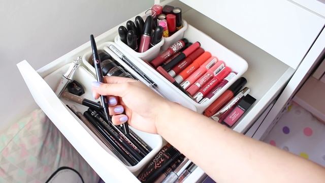 Makeup Collection 2016 | Sophie Louise