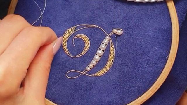 Вышивка канителью  Вышивка Монограммы