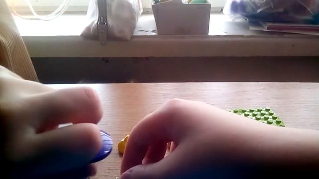 Как сделать LEGO зонтик для LEGO человечков смотреть онлайн