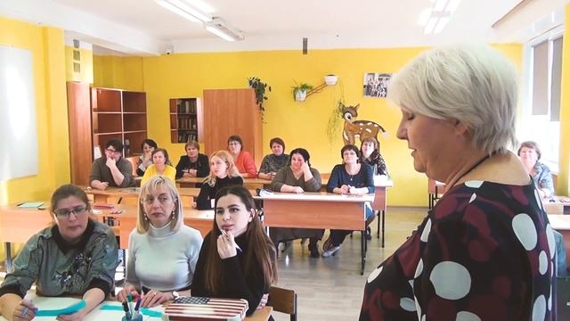 06.12.2021. Мастер-класс "Формирование креативного мышления на уроках английского языка" смотреть онлайн